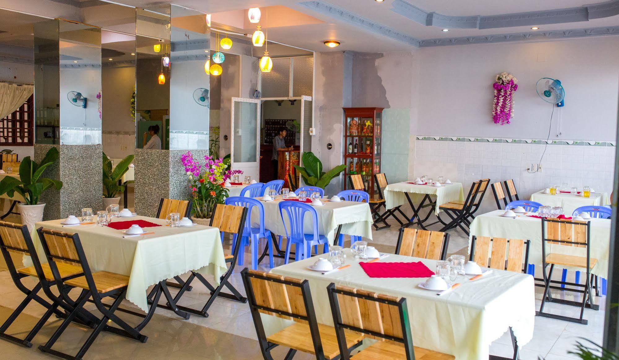 Rang Dong Hotel Mỹ Tho Exterior foto