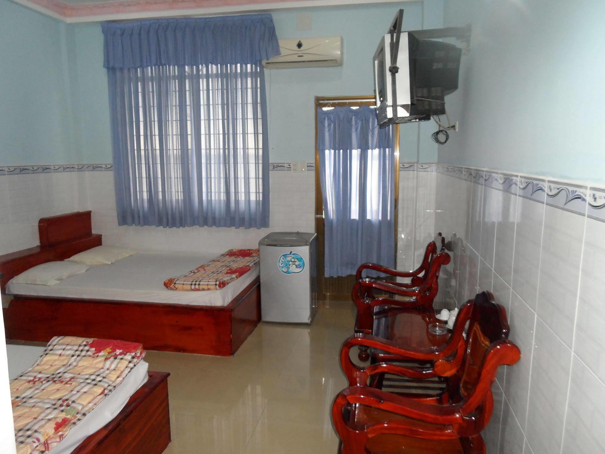 Rang Dong Hotel Mỹ Tho Exterior foto