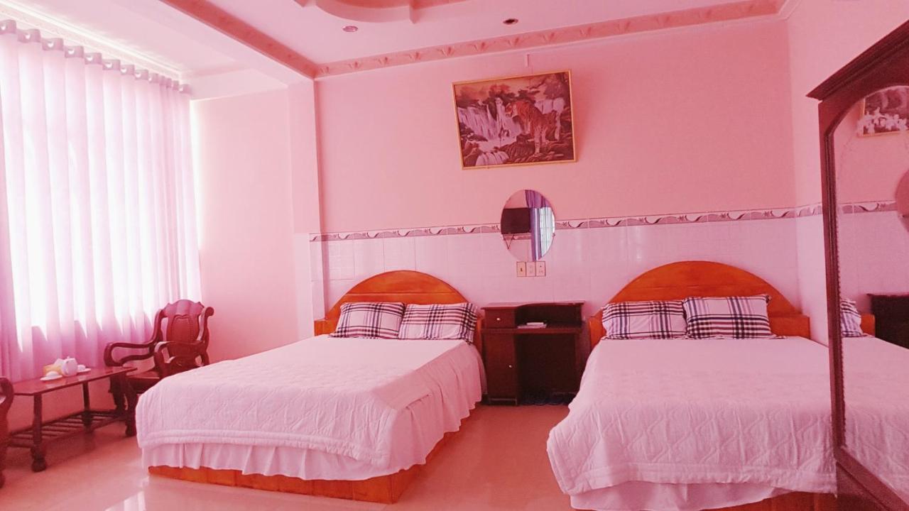 Rang Dong Hotel Mỹ Tho Exterior foto